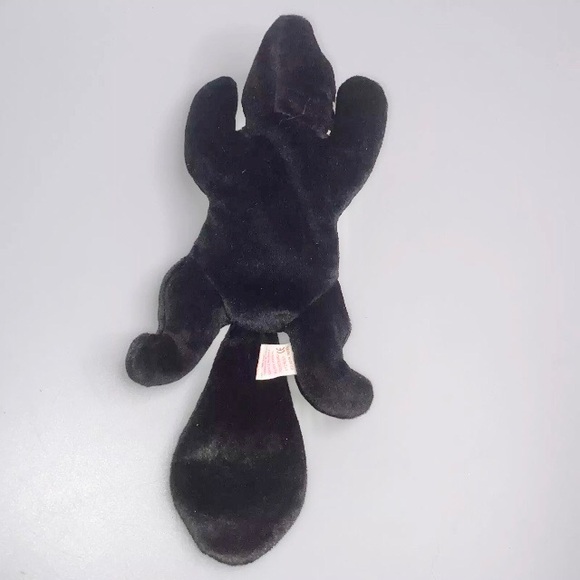 STINKY the Skunk, TY Beanie Babies, Hangtag attached, 1995, Retired, Vintage - Picture 5 of 6